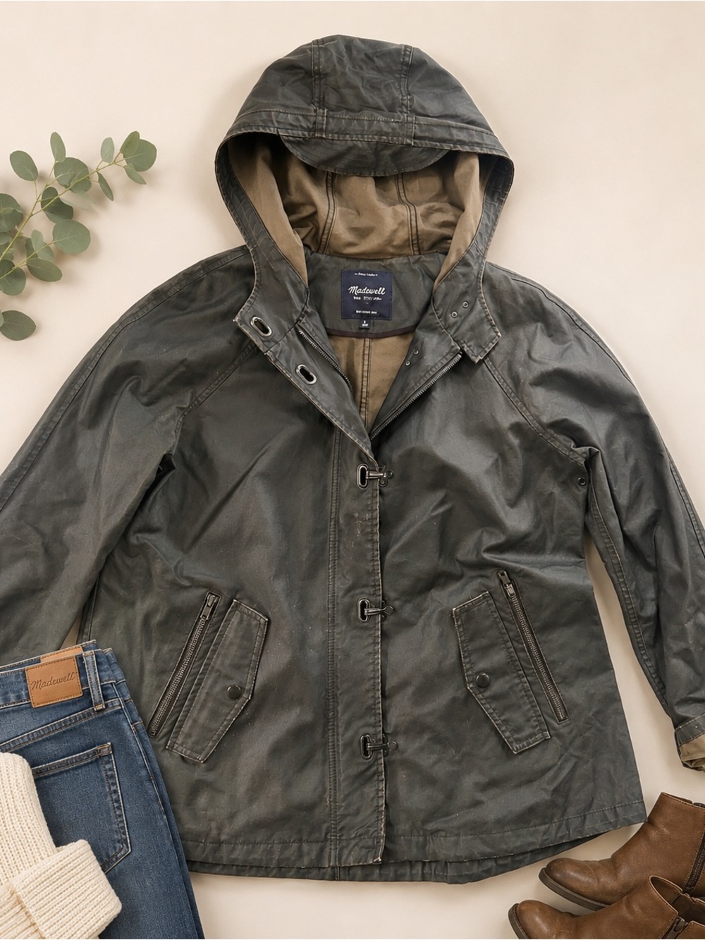 Madewell Hooded Utility Jacket in Dark Olive/Black